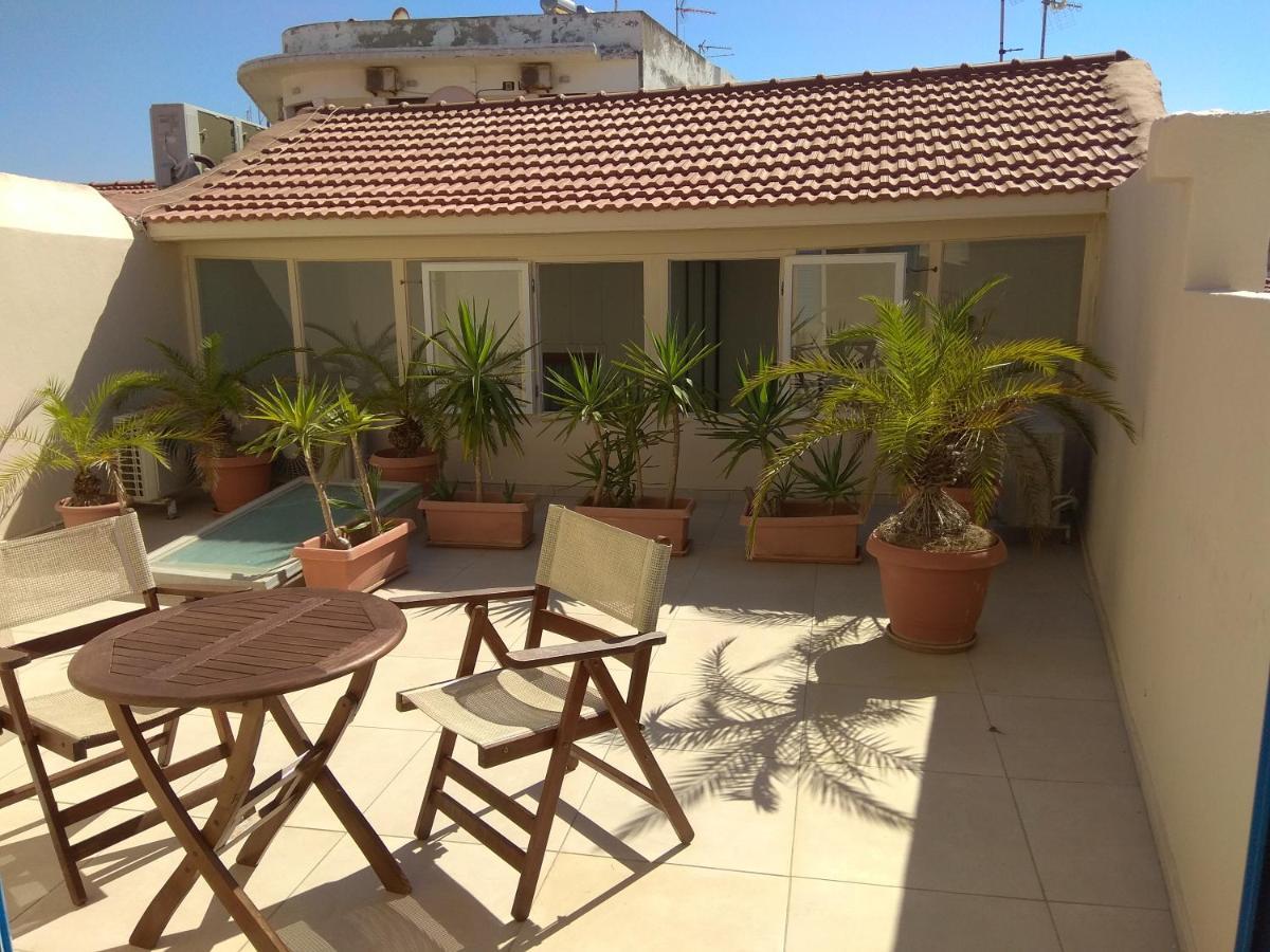 Sea Front Old Town Hotel Rethymno  Exterior photo